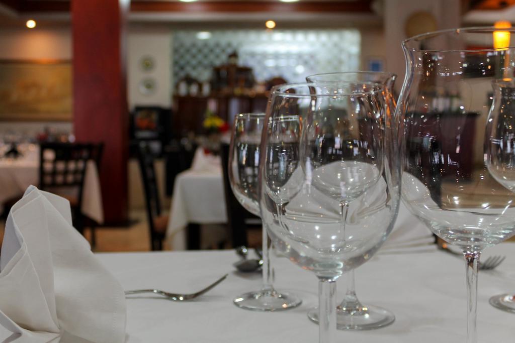 Vila Verde Beach Hotel Durrës Buitenkant foto