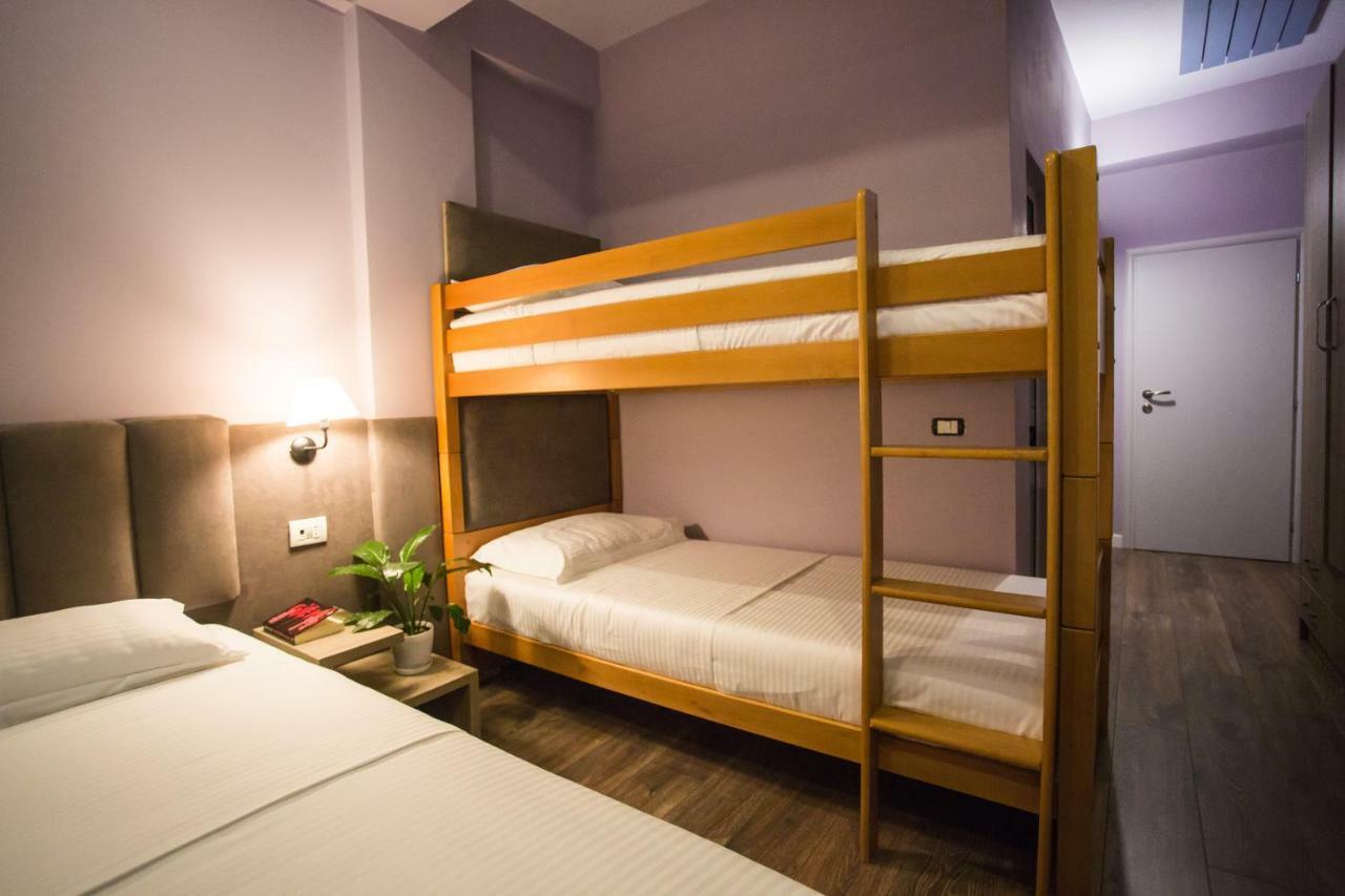 Vila Verde Beach Hotel Durrës Buitenkant foto